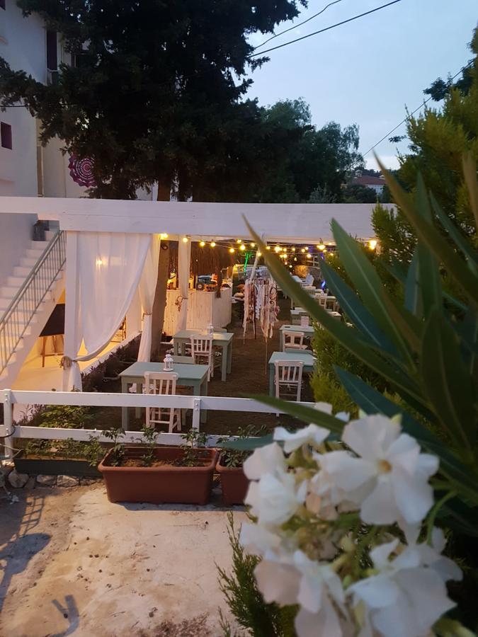 Fullmoon Rooms Cesme Çeşme Extérieur photo