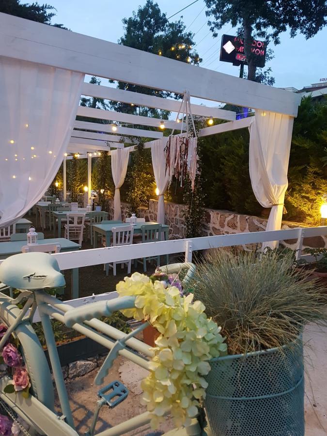 Fullmoon Rooms Cesme Çeşme Extérieur photo